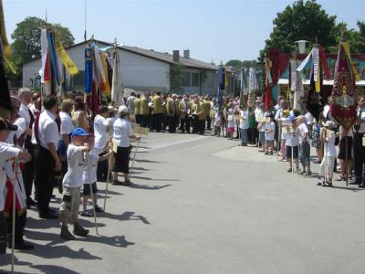 Klick f&uuml;r Originalgr&ouml;&szlig;e :sonntag_51.jpg